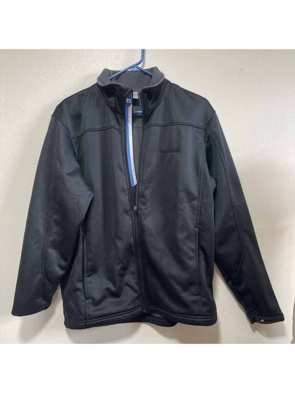 FACEBOOK logo SOFT SHELL JACKET Mens Small Black Level wear EUC